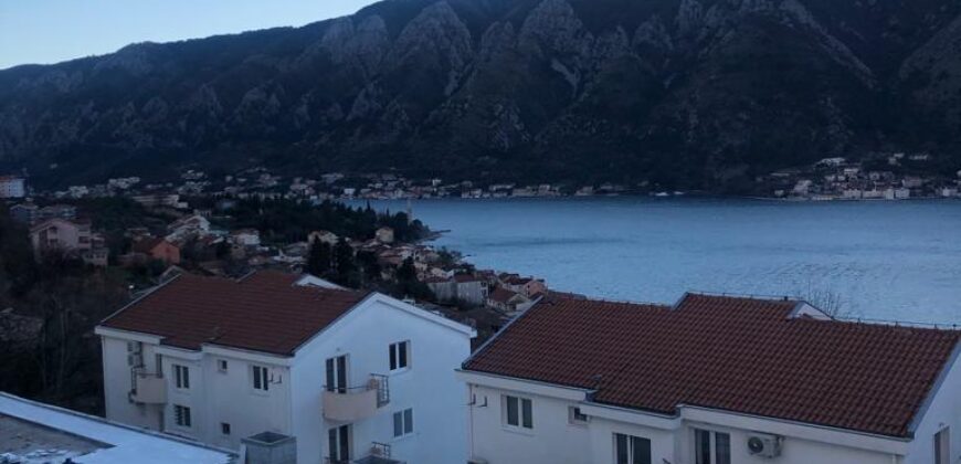 SATILIK DAİRE KOTOR’DA