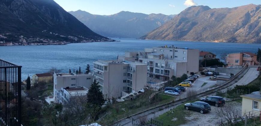 SATILIK DAİRE KOTOR’DA