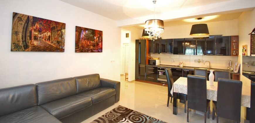 SATILIK DAİRE KOTOR’DA