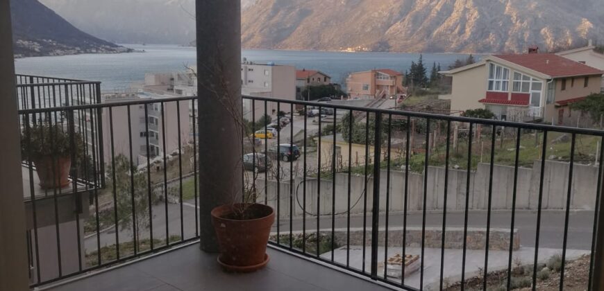 SATILIK DAİRE KOTOR’DA