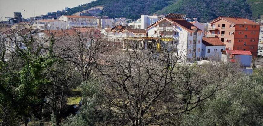 BUDVA’DA SATILIK DAIRE