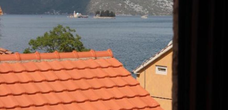 HOUSE FOR SALE IN KOTOR