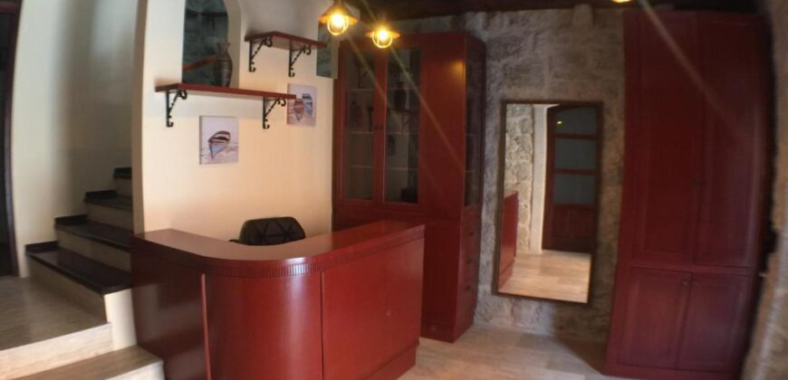 HOUSE FOR SALE IN KOTOR